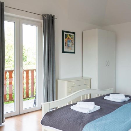 Apartament Green Hill Z Balkonem I Widokiem Na Karkonosze - Space Apart Jelenia Góra Buitenkant foto