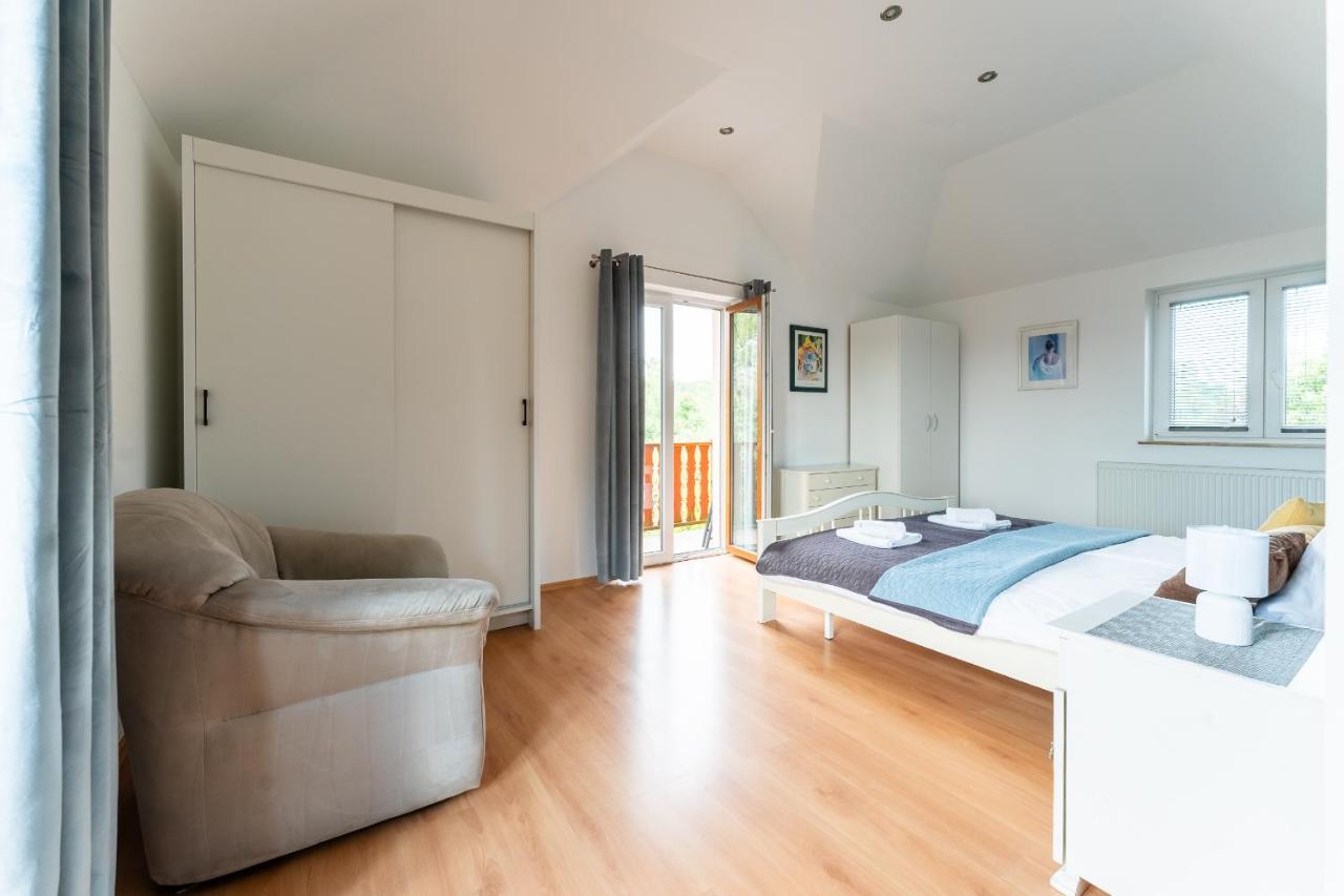 Apartament Green Hill Z Balkonem I Widokiem Na Karkonosze - Space Apart Jelenia Góra Buitenkant foto