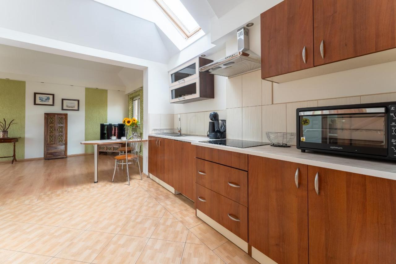 Apartament Green Hill Z Balkonem I Widokiem Na Karkonosze - Space Apart Jelenia Góra Buitenkant foto