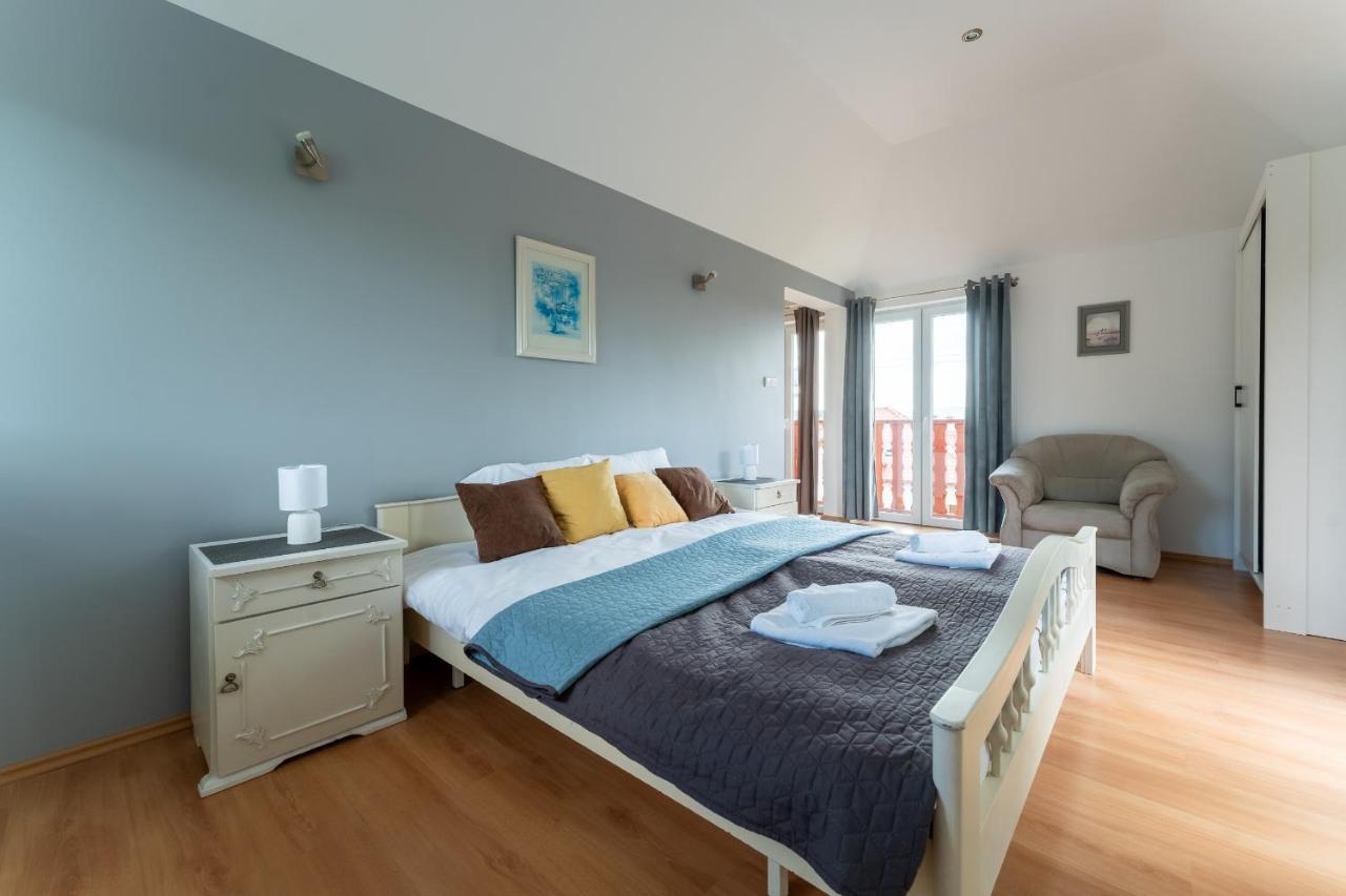 Apartament Green Hill Z Balkonem I Widokiem Na Karkonosze - Space Apart Jelenia Góra Buitenkant foto